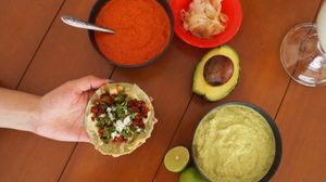 Salsas: Chile de Árbol y Jalapeño + volcán Pastor  #Veganuary at Amor Del Bueno in Queretaro