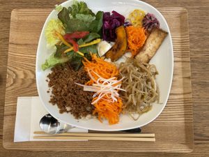 Alohana Veggie Plate   at Alohana  in Tokyo