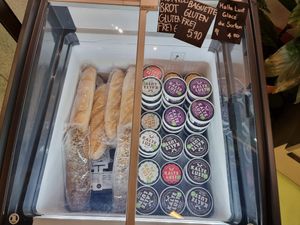 Frozen goodies at Bakery Bakery - HB in Zurich