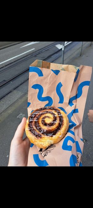 Cinnamon swirl at Bakery Bakery - HB in Zurich