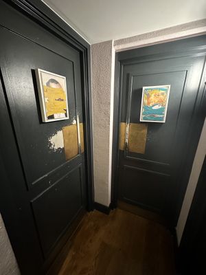 Pick a painting and push   at Mildreds - Covent Garden in London