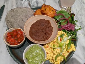 Almuerzo Brunch at Mildreds - Covent Garden in London