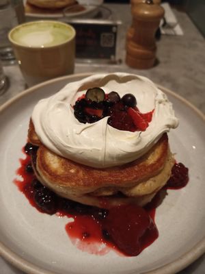 Cherry pancake at Mildreds - Covent Garden in London
