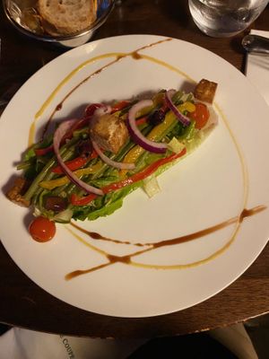 vegan appetizer  at Le Coupe-Chou in Paris