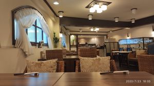 Vibe at Sustaina in Bangkok