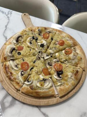 Pizza  at Young Vegan - 有样纯素西点 in Shenzhen