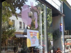  at Munch in Oak Park