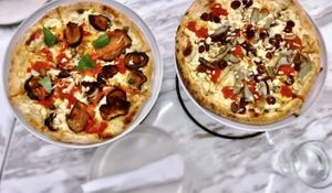 Pizza  at The Pizza Show - 披萨秀 (芳草地店) in Beijing