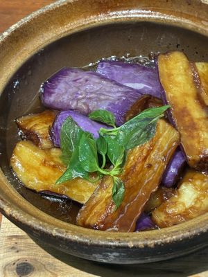 Eggplant absolutely spectacular!  at Seven Colored Cloud - 七色云蔬食餐厅 in Guangzhou