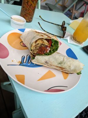 Hot veggie wrap with vegan mayo at Gurisa in Angra Dos Reis