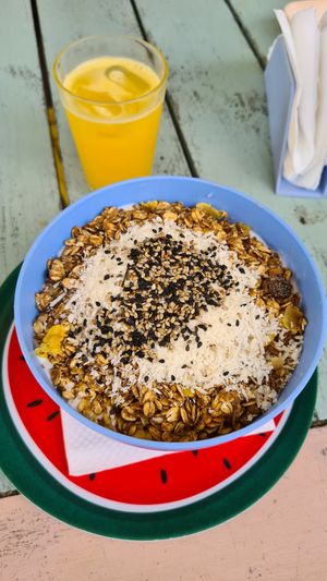 Vegan bowl with fruits, granola and coconuts at Gurisa in Angra Dos Reis