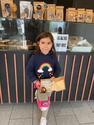 Our ambassador Piper ❤️ at Güras Cacao in Mordialloc