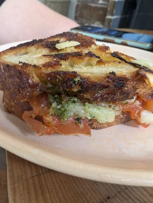 Pesto at Vrote in Montevideo