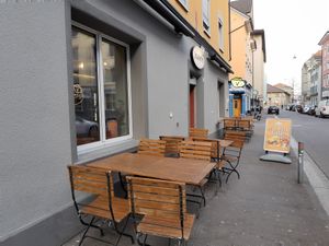 Outdoor seating at Veganitas in Zurich