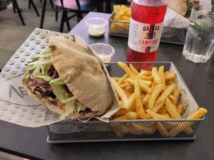 Meal deal at Veganitas in Zurich