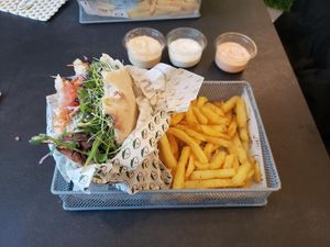 Seitan (combo) at Veganitas in Zurich