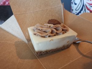 Cheesecake Vermicelli at Veganitas in Zurich