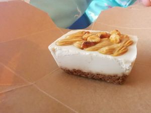 Cheesecake Peanut Butter at Veganitas in Zurich