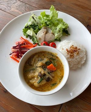 vegan curry lunch at Naturology House - ナチュロロジーハウス in Hirosaki