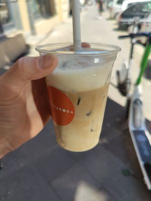  at Round & Edgy in Berlin