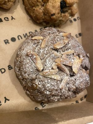   at Round & Edgy in Berlin