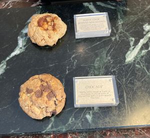  at Round & Edgy in Berlin