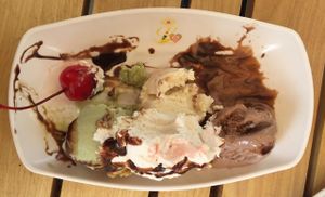 Nice cream Sundae at Loving Hut in Claremont