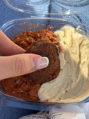 falafel with hummus and muhammara   at Afandi Delicias Del Sultán in Valencia