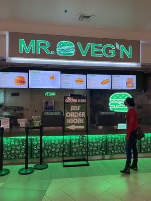 Store front  at Mr. Veg'n in Atlanta