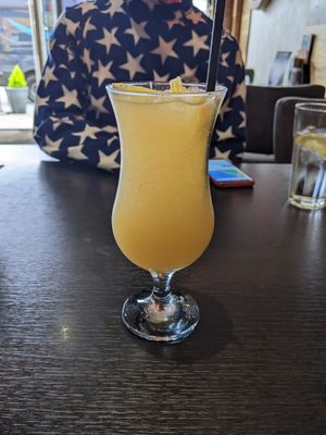 Vegan peach mocktail at Central 42 in Beverley