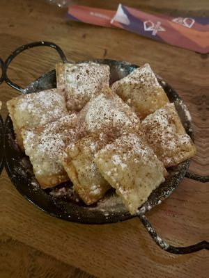 Banana and cinnamon pastel from Pedro’s Kitchenn  at Gourmet Market in Tilburg