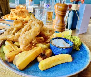 So pleased St Austell brewery is keeping banana blossom on the menu in Lyme Regis…it is so good and such a treat…was in  Paidstow SAB and not on their menu!   at Rock Point Inn in Lyme Regis