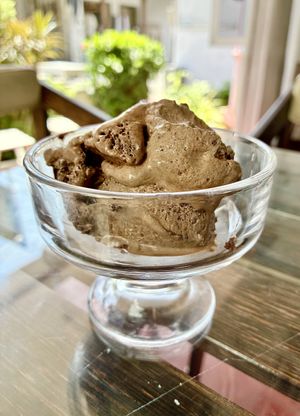 Chocolate ice cream   at Dairy King in Galle