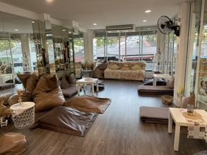 Inside  at D-Day Smoothie Bar in Hua Hin