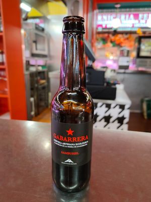 Cerveza artesana de la Sierra de Guadarrama at Plantamientos in Madrid