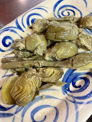 Artichokes   at Plantamientos in Madrid