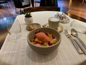 Dessert: sorbet, fruit, merengue at Gioia Cocina Botánica in Buenos Aires