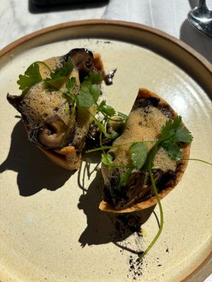 Mushroom tarts at Gioia Cocina Botánica in Buenos Aires