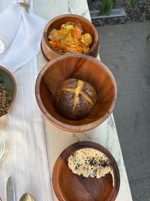 Pan, manteca, pickled veggies at Gioia Cocina Botánica in Buenos Aires