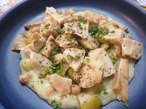 Zucchini puree, chickpeas, and "chicken" at Au Quotidien in Amiens