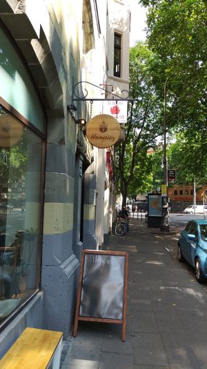 Outside at Hempies - Händelstraße in Cologne