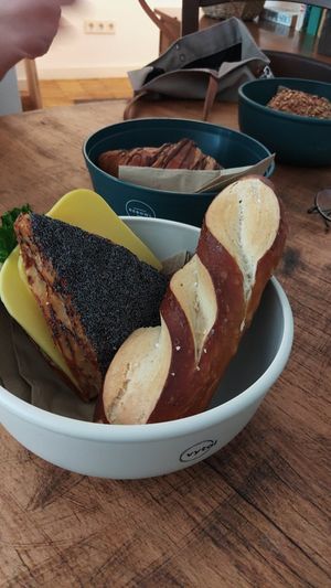 2 at Hempies - Händelstraße in Cologne