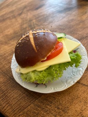 Laugenbrötchen  at Hempies - Händelstraße in Cologne