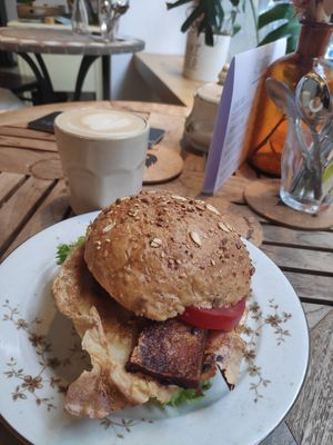  at Hempies - Händelstraße in Cologne