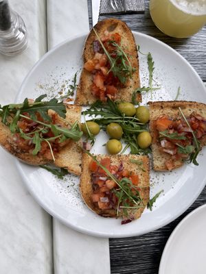 Bruschetta Trattoria  at La Trattoria in Mallorca