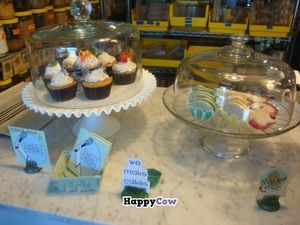 cupcakes and macaroons at Lagusta's Luscious in New Paltz