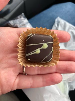 cardamom caramel at Lagusta's Luscious in New Paltz