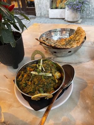 Spinach and vegetable curry (I forgot the name)  at Guru in Warsaw