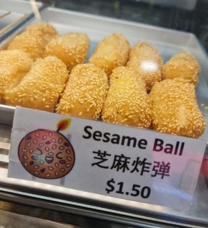 Sesame Ball ~ 8/1/23 at Makan Vegan - 斋这里 in Central Singapore