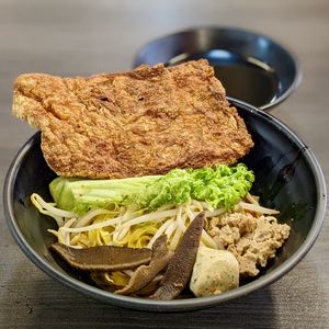 Mushroom Minced Meat Noodles at Makan Vegan - 斋这里 in Central Singapore